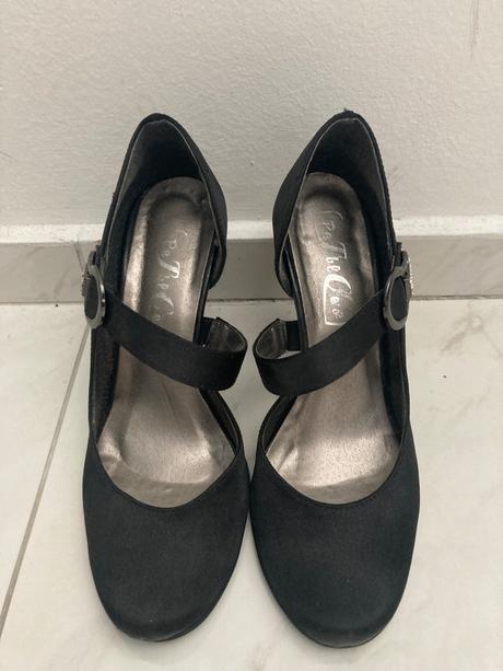 Čierne sandálky veľ. 35, 35