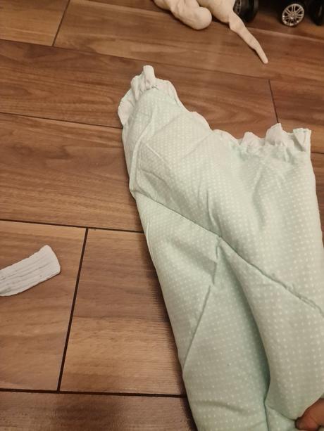 Hniezdo a 2x zavinovacka, 