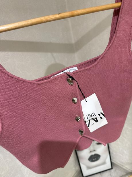 Vesta zara, zara,m