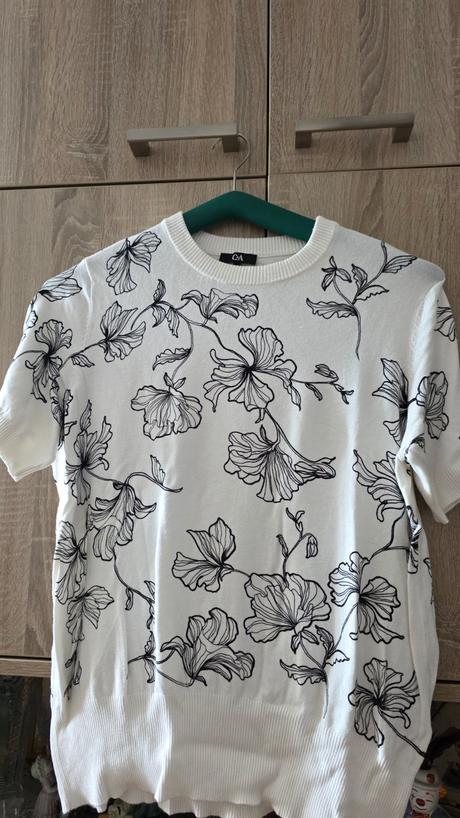 Pulovrik damsjy xl zn.c&a, c&a,xl