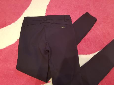 Elegantné nohavice, 26