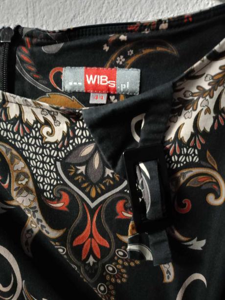 Farebné elegantné šaty, 44