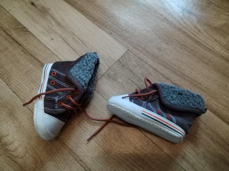 Zateplene cizmickove capačky, 18