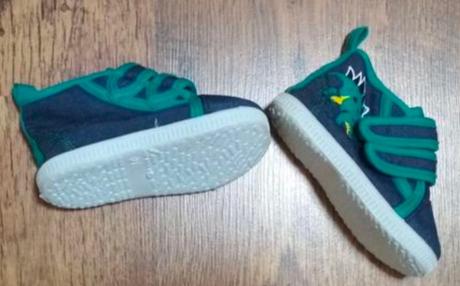 Papuce -platenky dino, 21