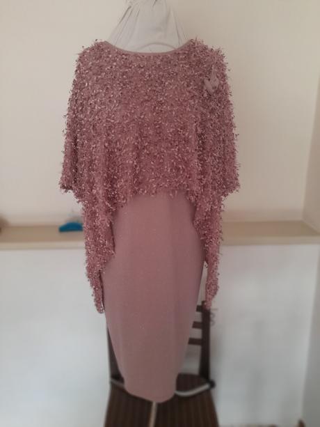 Ružové spoločenské šaty s bolerkom, 50