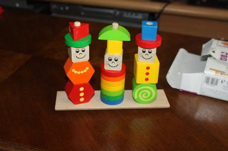 Drevená skladačka figúrky stacking puzzle figures,