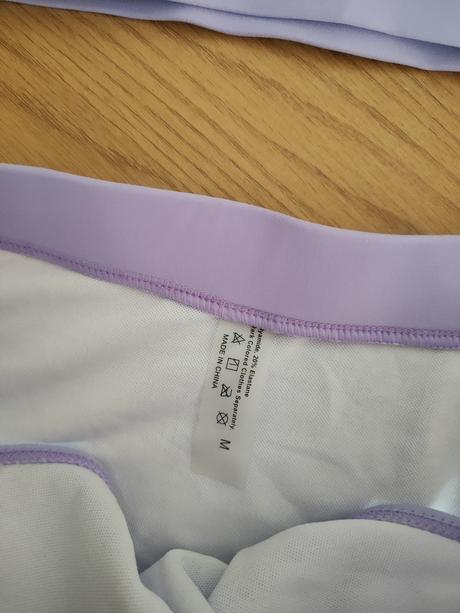 Plavky s vysokým pásom, m