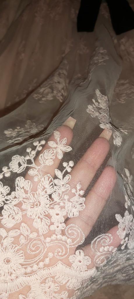 Nádherné šaty, 134