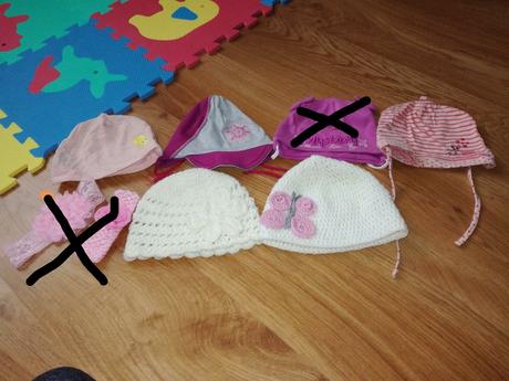 Čiapky vel. 6-12mesiacov, 74