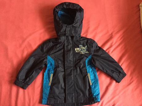 Takmer nenosená šuštiaková vetrovka, 86