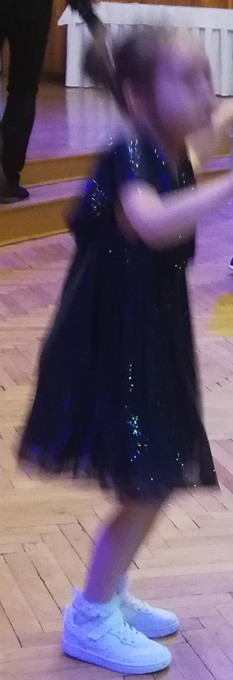 Spoločenské šaty s fliprami, reserved,116