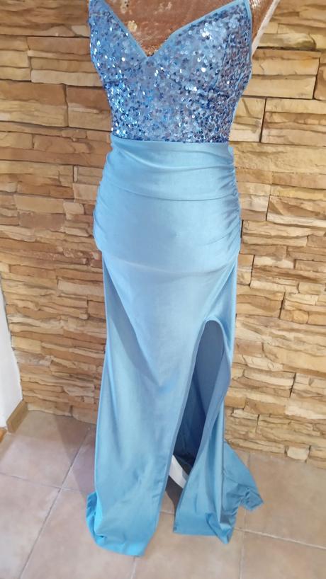 Spoločenské šaty, m