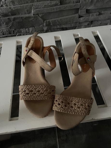 Tommy hilfiger v.37, tommy hilfiger,37