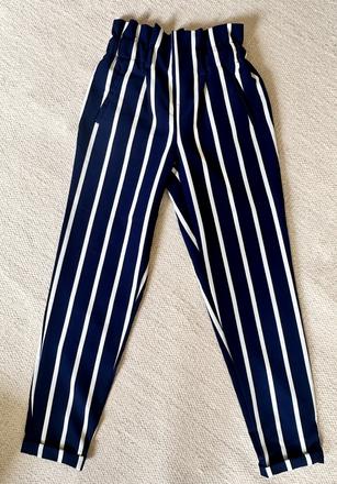 Elegantné nohavice s vreckami, xs