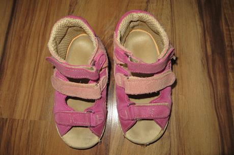 Ortopedické sandálky, 27