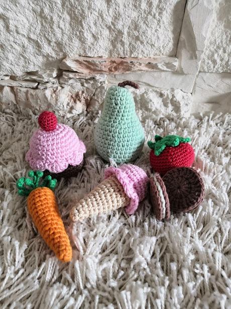 Hackovane dekoracie, 