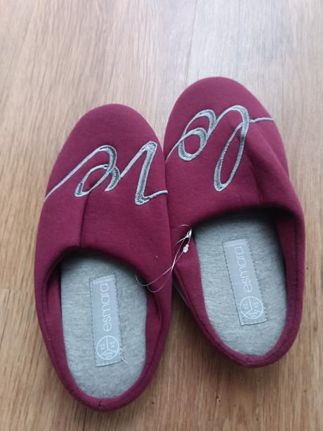 Papuče - cena spolu, 35