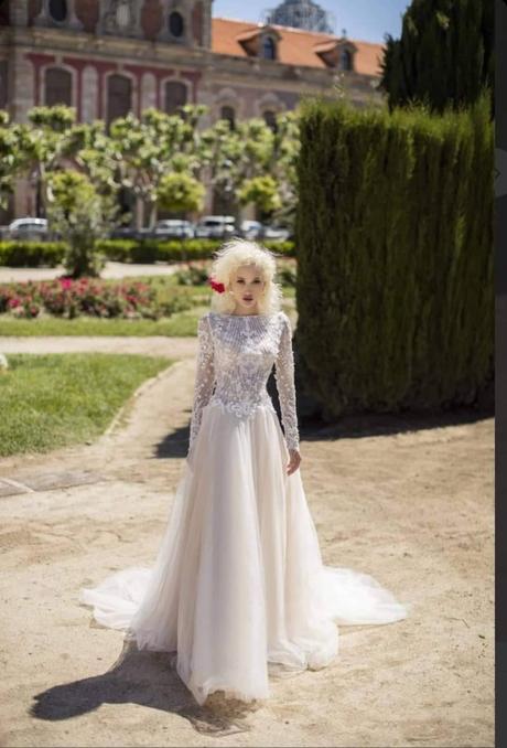 Šaty značky daria karlozi veľkosť s/m, m / s