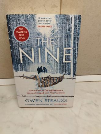 Gwen strauss - the nine v, 