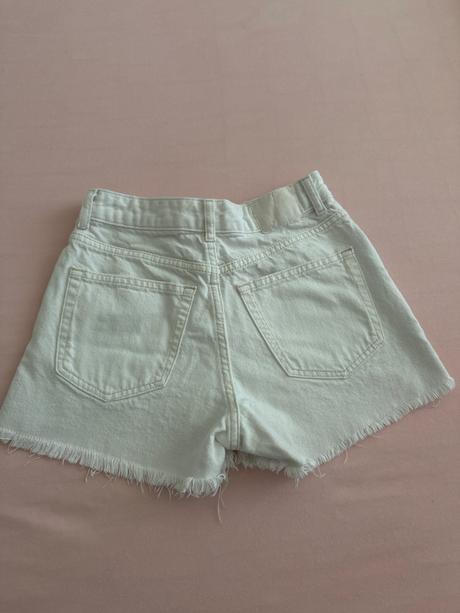 Kratase bershka, bershka,34