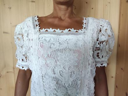Blúzka čipkovaná biela, veľ. m, parádna, m