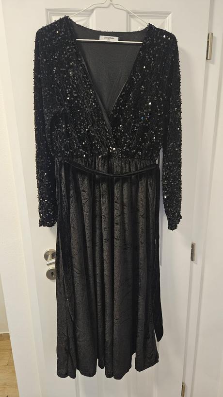 Čierne šaty, xl