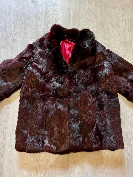 Burgundy luxusny zimny kozuch-kabat, xl