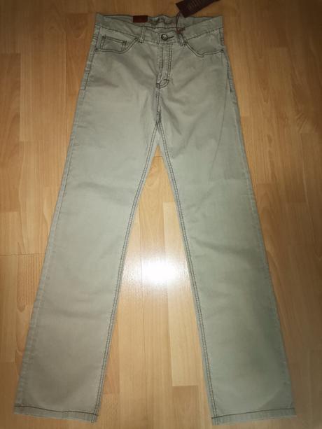 Dámske nohavice, 28