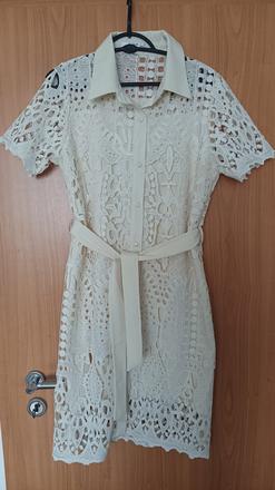 Krásne čipkované šaty, m