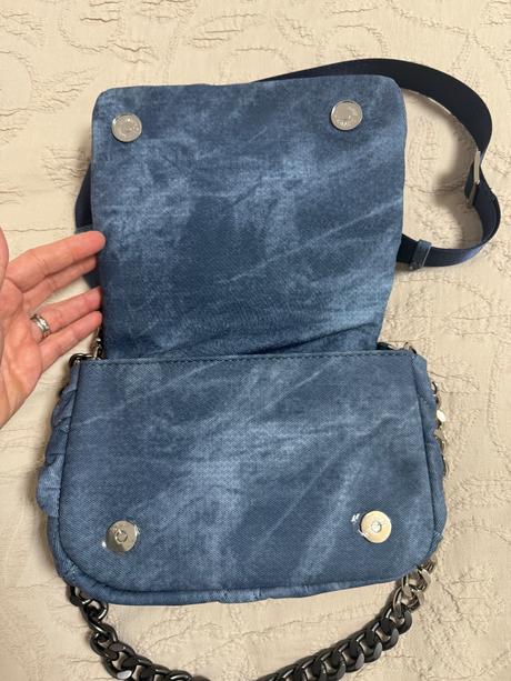 Kabelka replay, replay