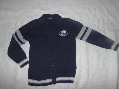 Tenký sveter na gombíky, 110