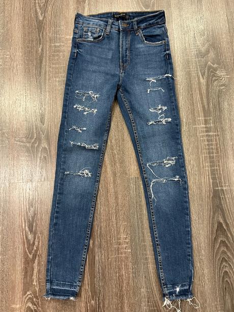 Bershka štylove skinny potrhane rifle s, bershka,s