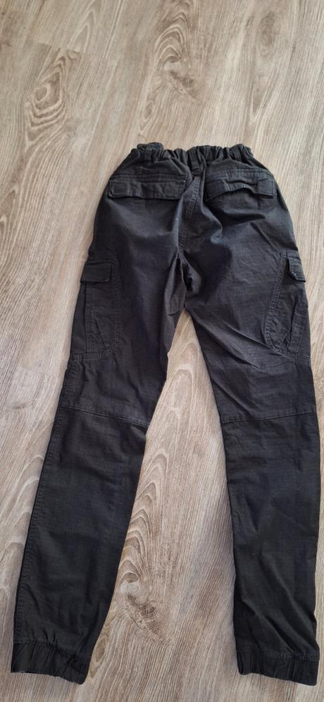 Chlapčenské nohavice, chapter young,158