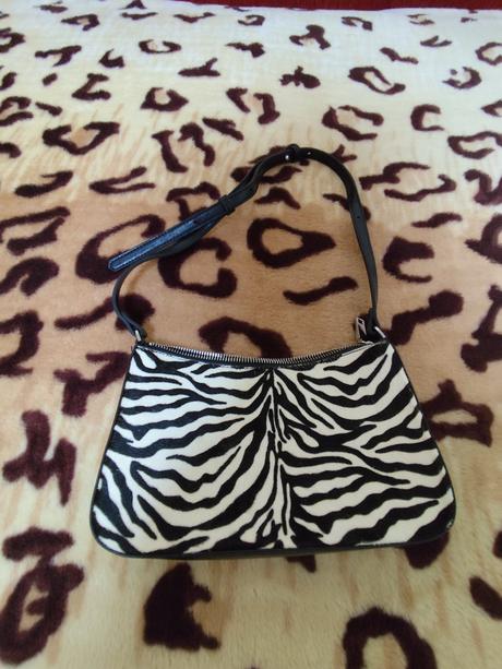 Mango zebrová kabelka, textilný povrch, len 2x pou, mango