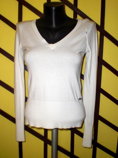 Dámsky svetrík red queen fashion., l / m / s / xs