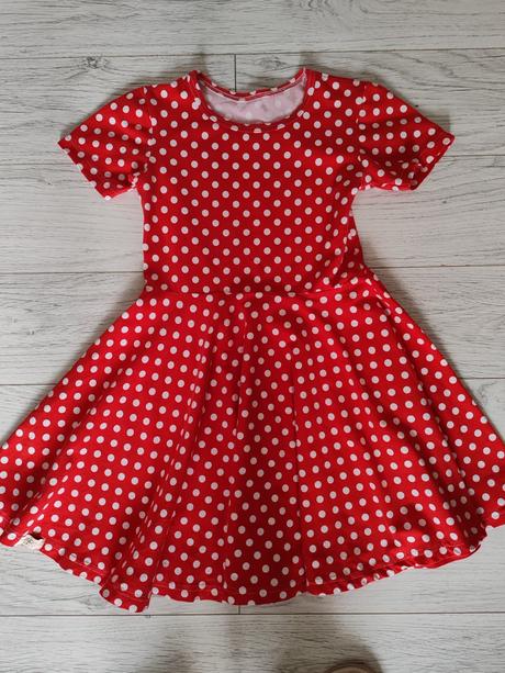 Predám šaty 9-11r, 152