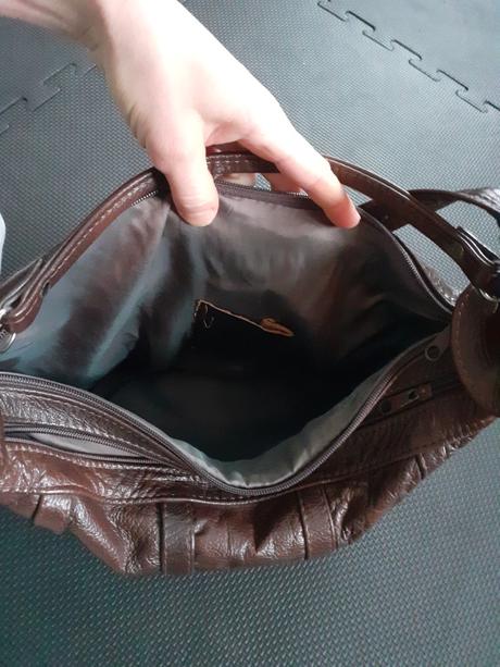 Kožená veľká hnedá kabelka so zipsami s podšívkou, 