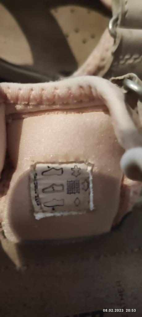 Športové kožené sandale, 33