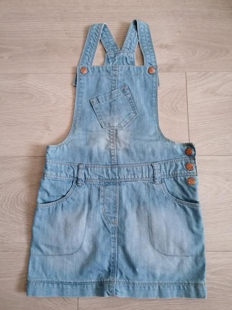 Riflova sukňa v. 6r, 116