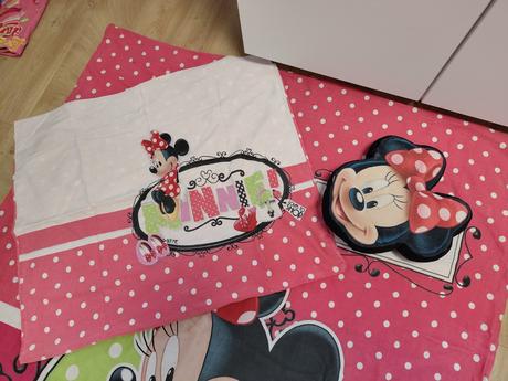 Postelne obliecky minnie+ plysovy vankus, šírka (cm): 130,dĺžka (cm): 200