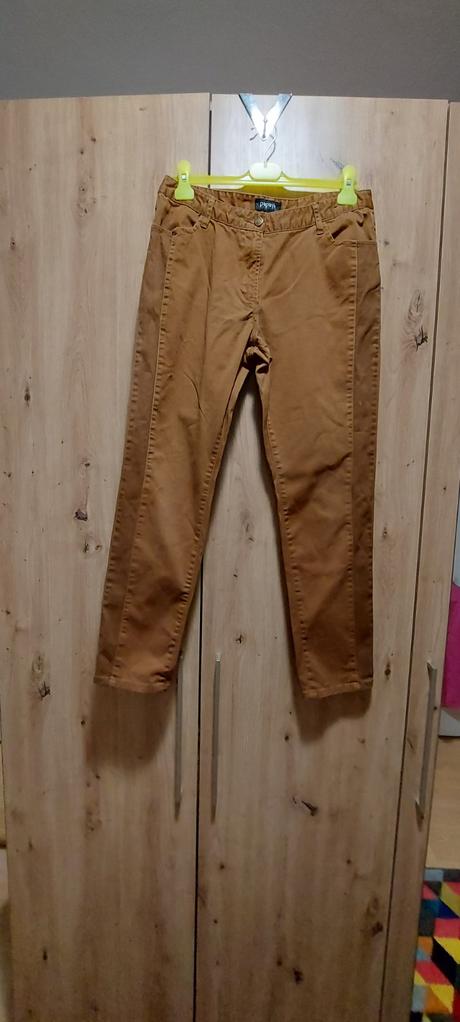 Nohavice veľ.42, papaya,42