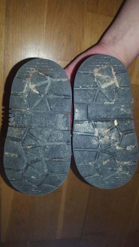 Pevné kožené topánočky na prvé kroky č.18, 18