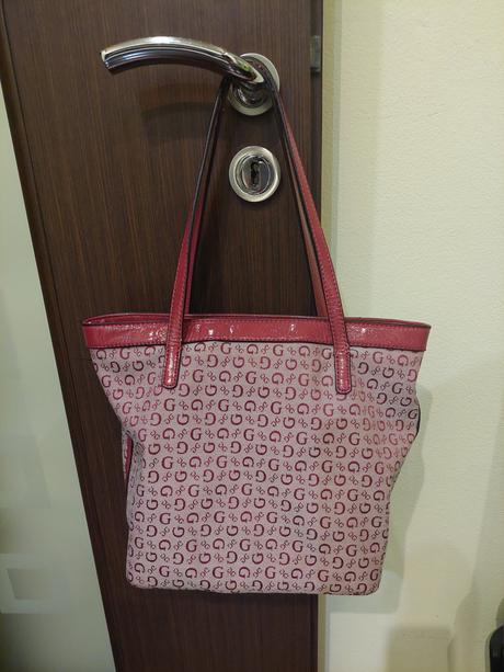 Guess kabelka, guess