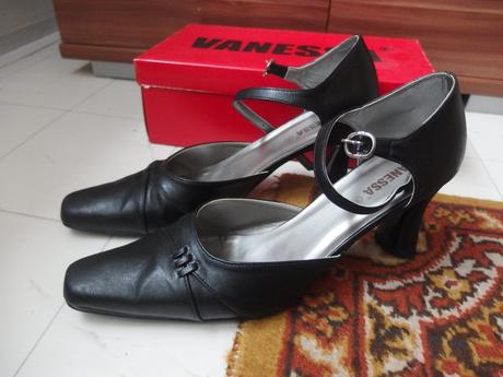 Krásne elegantné sandálky, 39