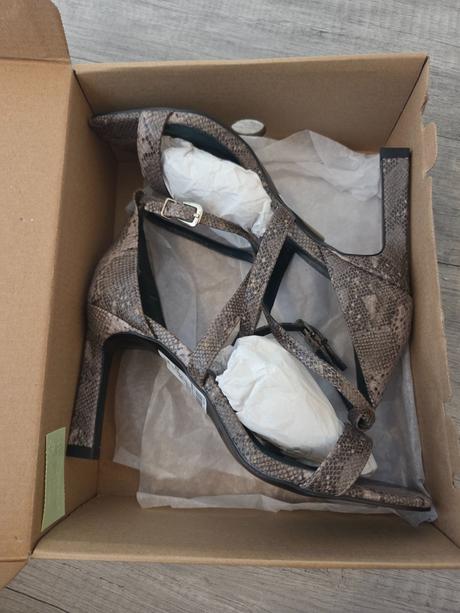 Sandále s rybím vzorom, next,41