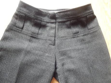 Tmovošedé kvalitné nohavice, 36