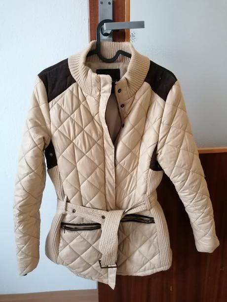 Bunda gate woman 34, gate,34