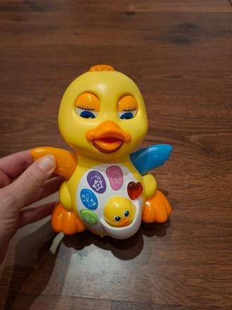 Hola interaktívna tancujúca kačička,