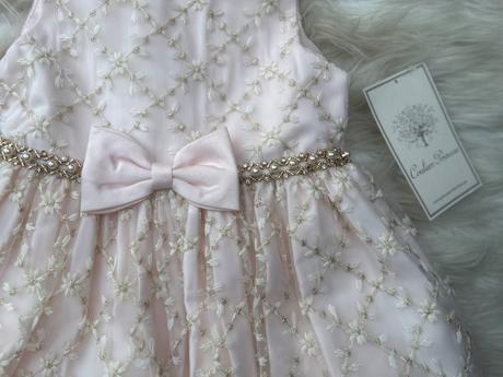 Šaty nové na 3 ročky, 