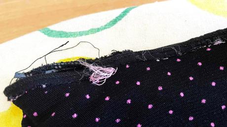 Ľahúčka bodkovaná letná sukňa, s